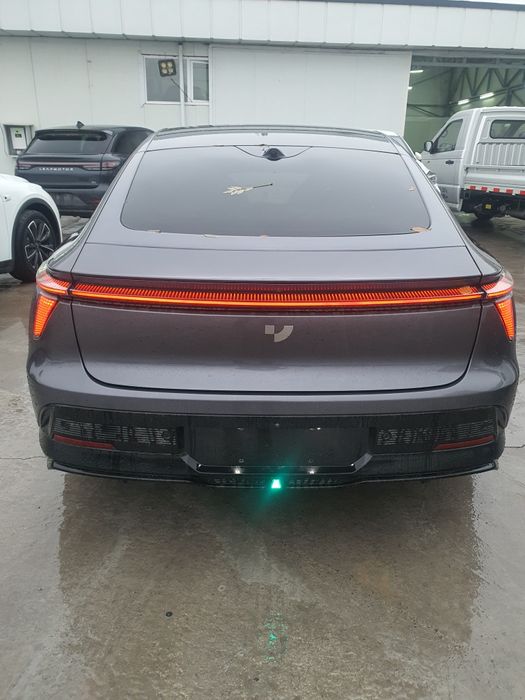 Geely Ji Yue Robocar 07. Elektro-700km