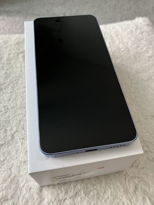 Xaomi 13 T / 256GB / 8+4 GB ram/ 144 Hz / alpine blue/ cutie completă.