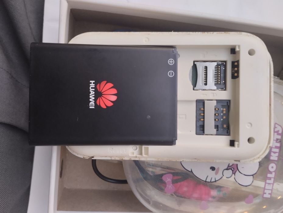 Продам роутер Altel