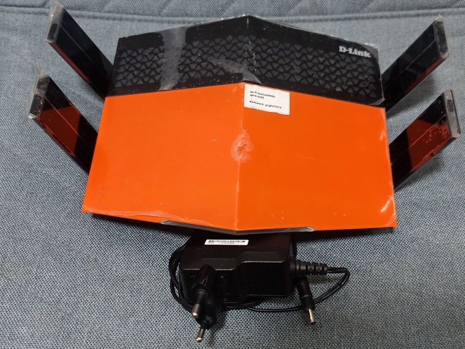 Router D-Link dir-879