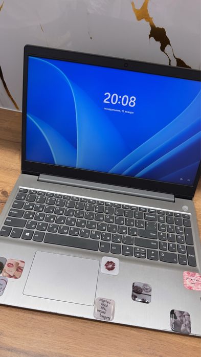 Продам Lenova ноудбук