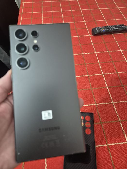 Vand Urgent S24 Ultra  ca nou