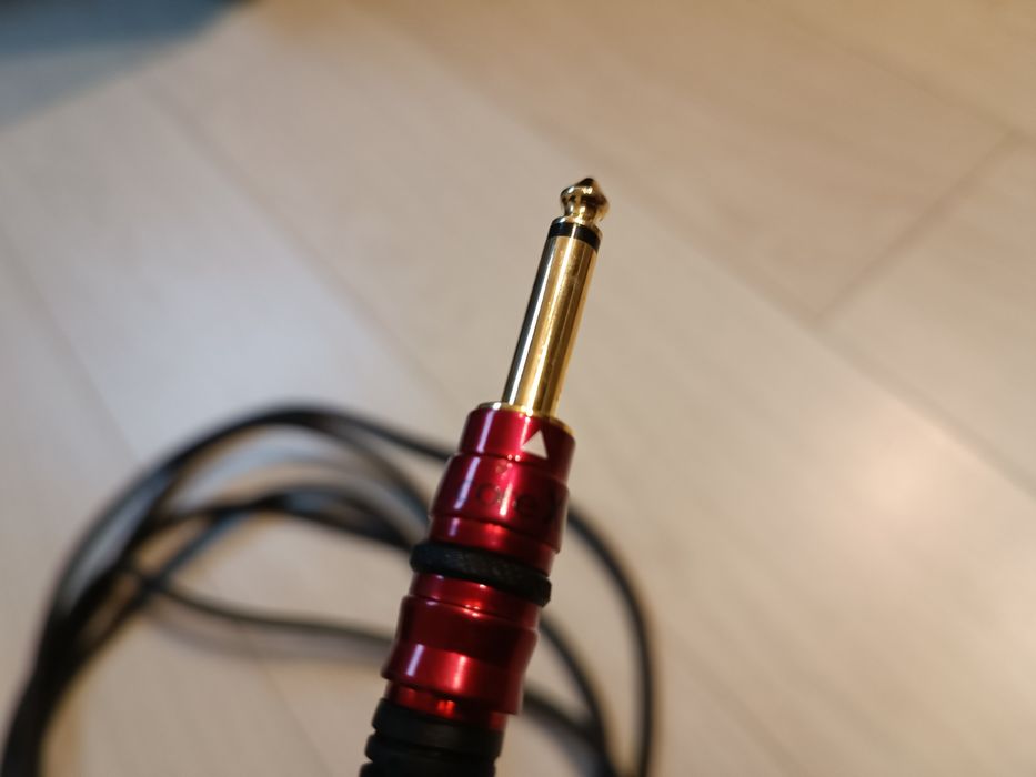 Cablu profesional pentru chitară