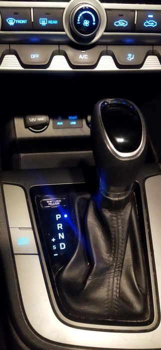 Hyundai elantra 2020