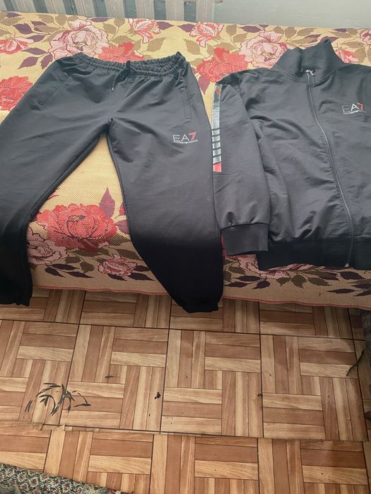 Спортивный костюм