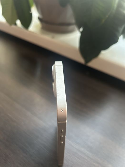 Iphone 14 в хорошем состоянии