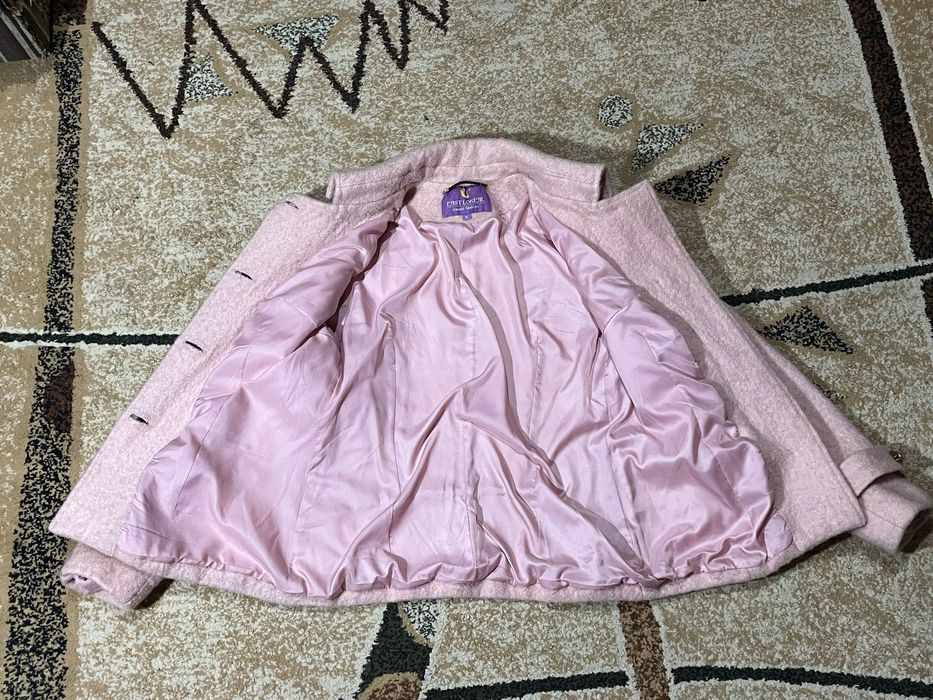 Продам женское пальто