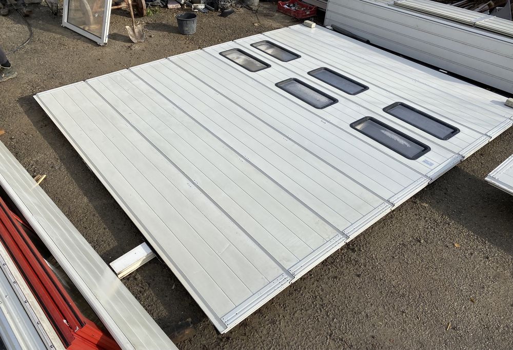 USA SECTIONALA INDUSTRIALA Hormann poarta garaj H 395 x L 329 GARANTIE