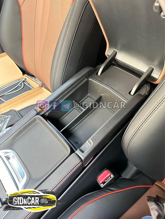 Органайзер в бар (подлокотник) BYD Song plus