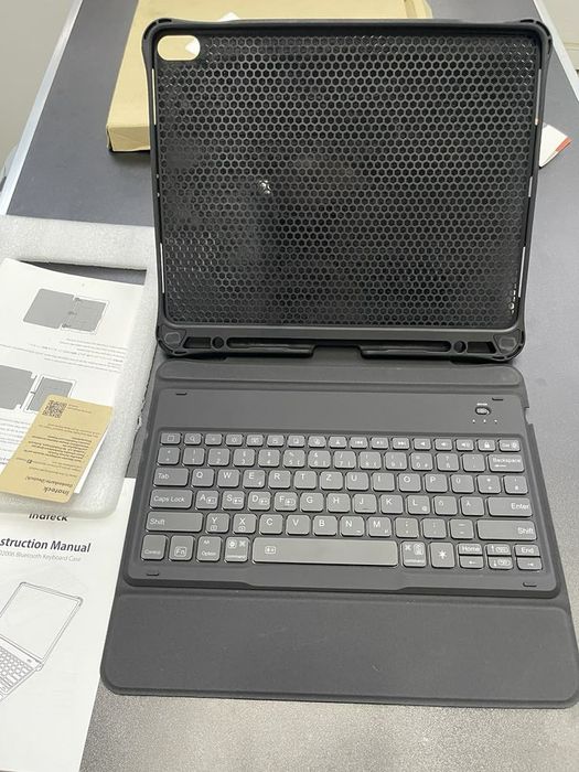 Husa + tastatura Inateck pentru Ipad 12.9