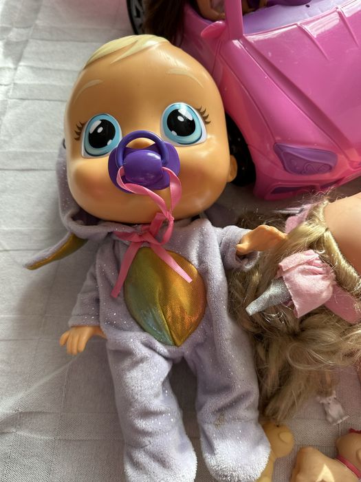 Детски кукли и принадлежности