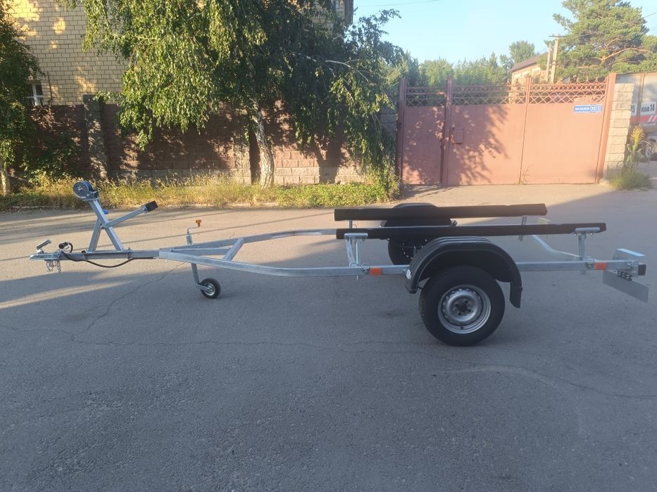 Продам прицеп под водную технику