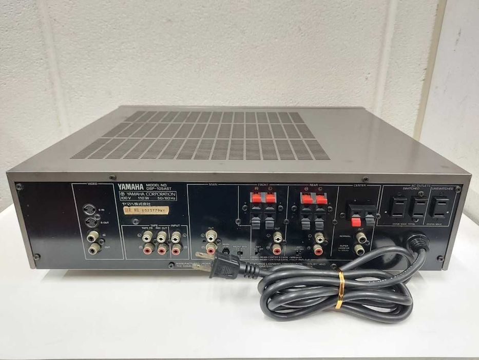 Внимание СКИДКА  YAMAHA  аудио усилитель, проф. усилен. звука    Япон.