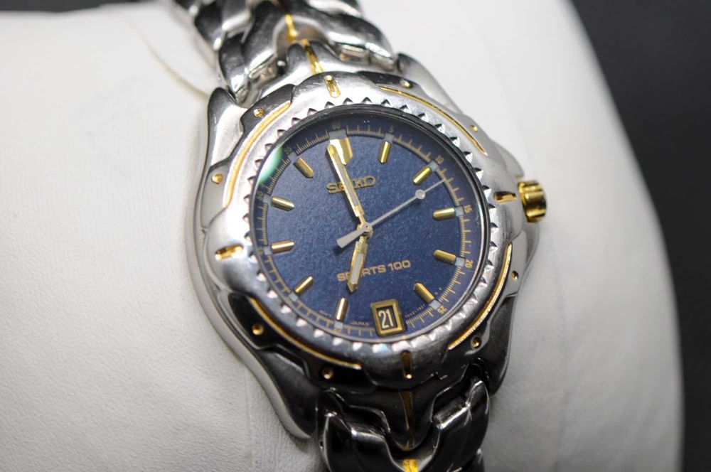 Мъжки японски часовник - Seiko Sports 100 7n42