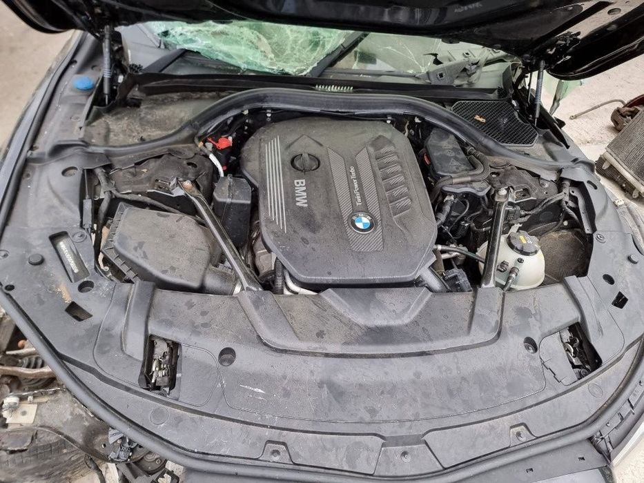 Dezmembrez BMW seria 7 G11 g12 x-drive motor 3.0d 265cp B57D30A 4x4 cutie de viteze injector turbina bara dezmembrari piese jante