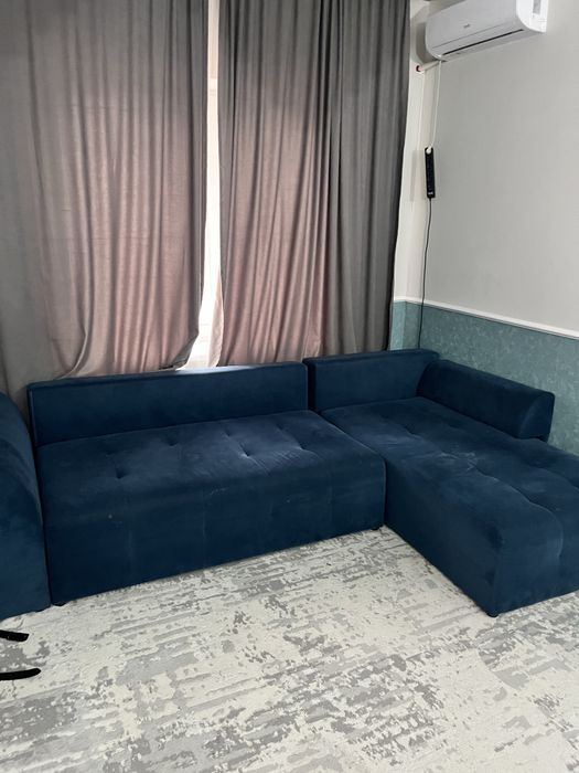 Продам диван в хорошем состоянии.