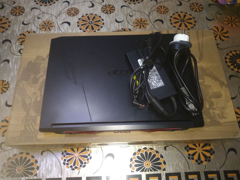 Acer nitro 5 AN515-57   i9-11900H