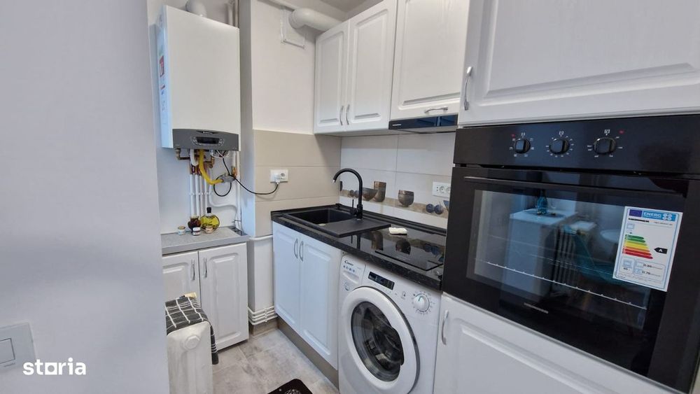 Inchiriere Garsoniera cocheta zona Coresi Tractorul