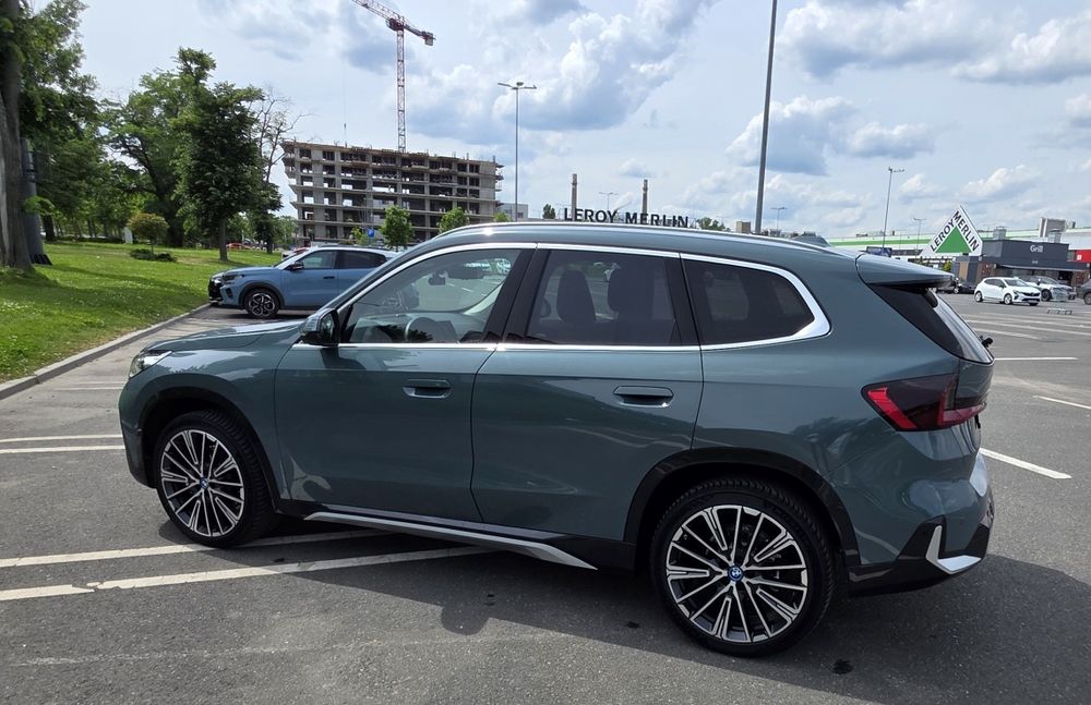 BMW X1 sDrive 20i HYBRID