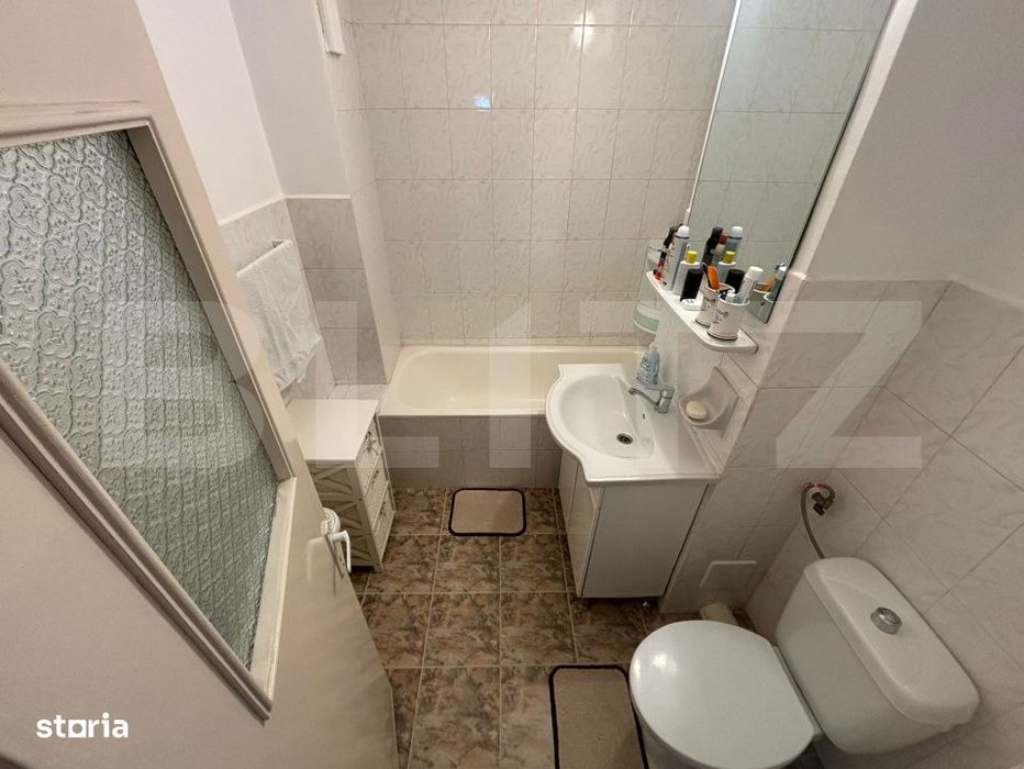 Apartament de vanzare, 3 camere, 70 mp, zona Dacia