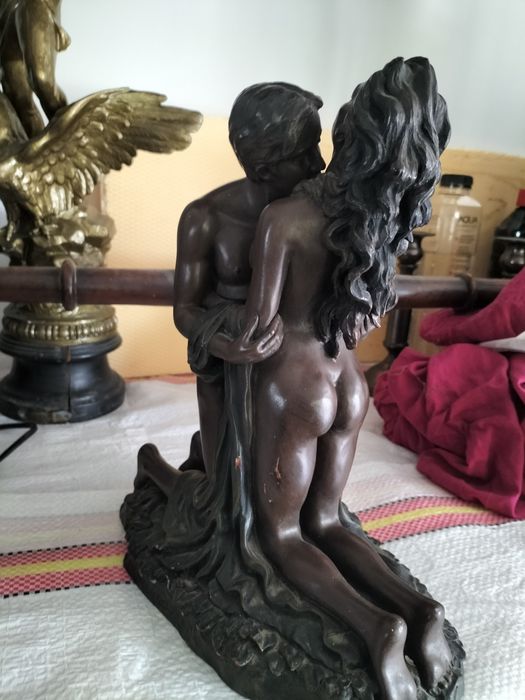 Statuie veche antica