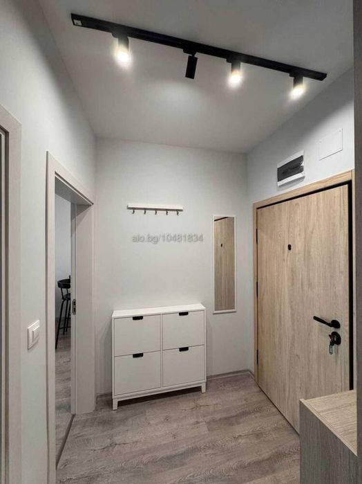 Дава се под наем Двустаен апартамент в Пловдив, Център - 60 кв.м за 590 € - Снимка #9