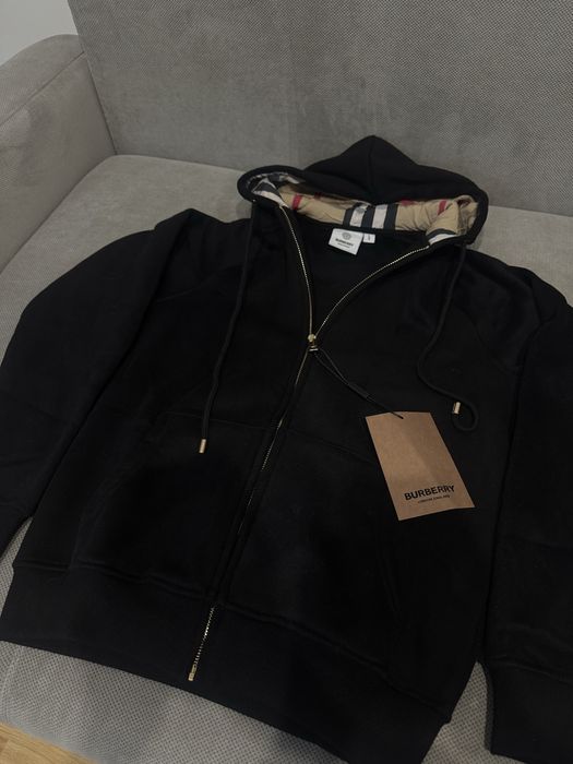 Burberry zip up negru