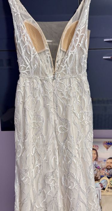 Rochie mireasa ,curatata ,este ca noua!