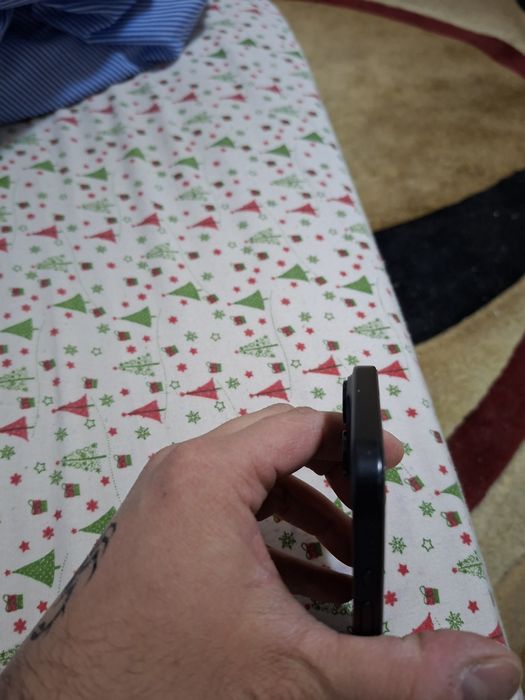 Vând/Schimb iphone 15 Black neverlocked