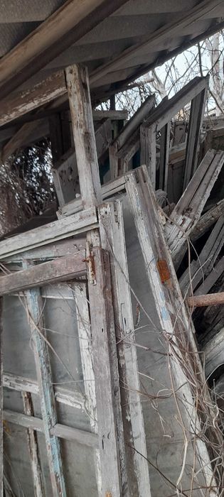 Старые деревянные рамы