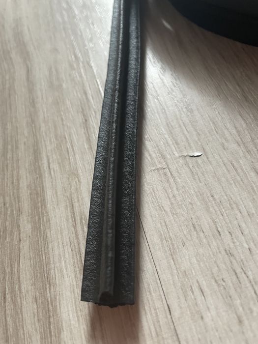 Уплотнитель двери и лобового стекла ЗиЛ-130