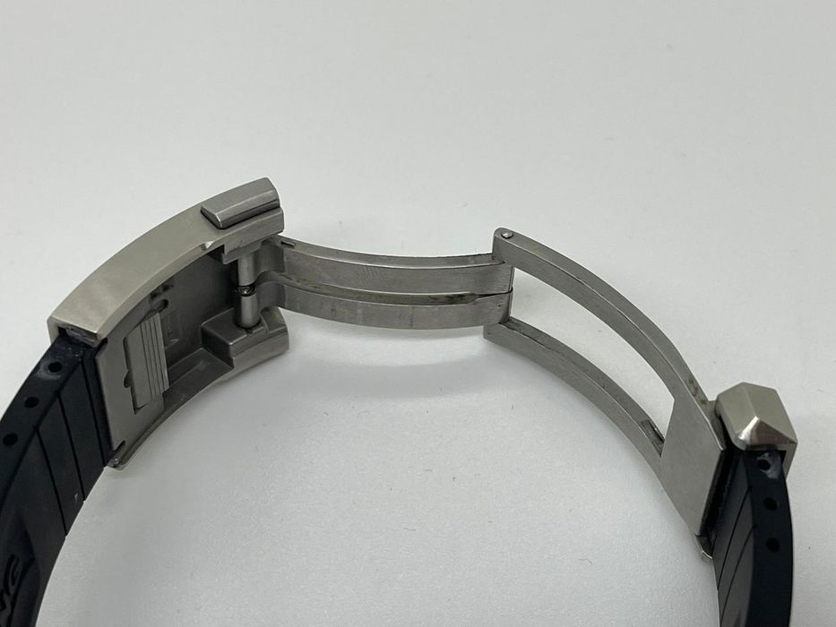 Ceas de barbati Breitling Avenger Bandit E13383 -A-