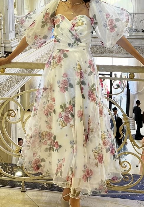 Нежное, цветочное платье