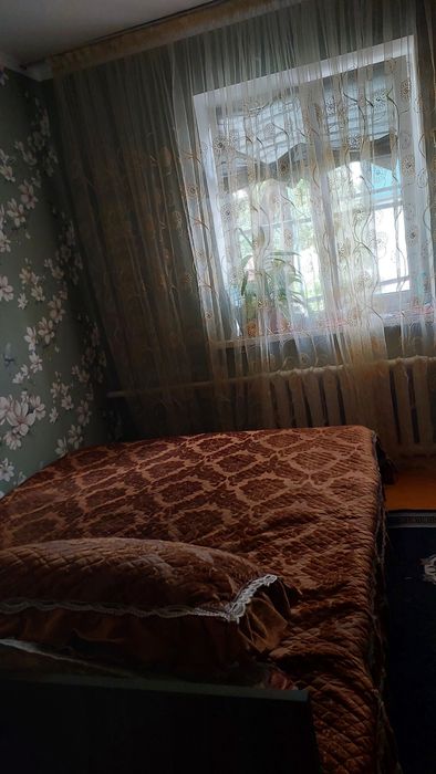 Продам частный дом 7.8 соток .