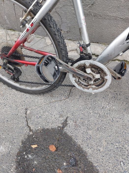 Vând bicicleta stare perfecta