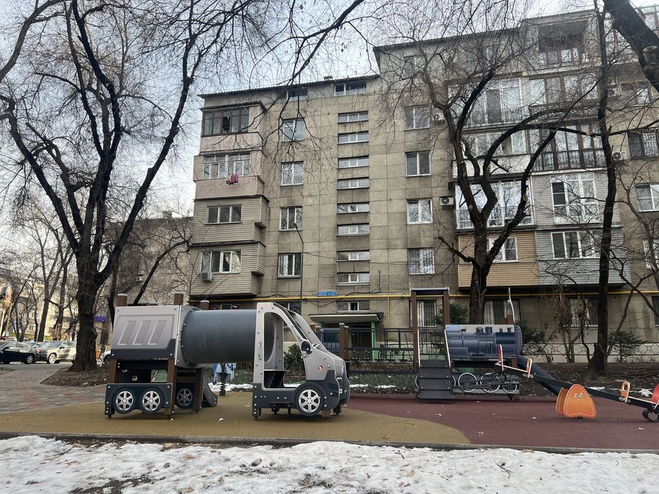 Продам квартиру, пр. Достык 107