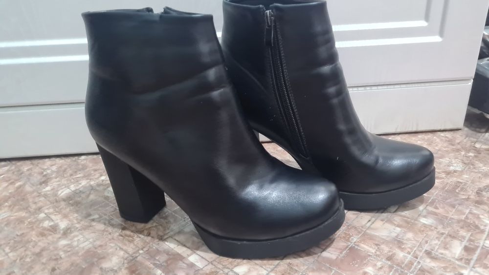 Продам ботильоны