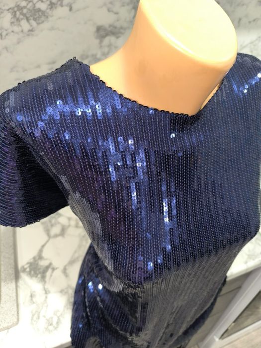 Платье в пайетках