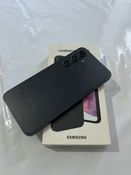 Samsung a35 5G 8/256гб