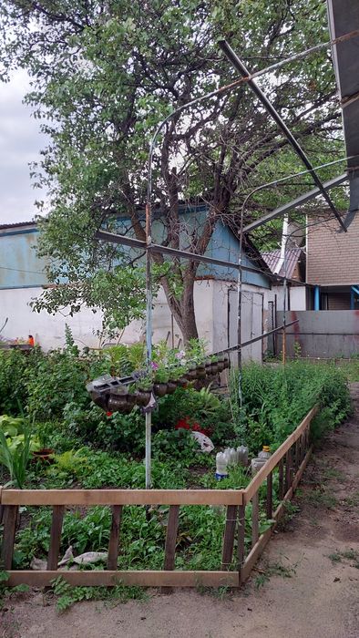 Продам частный дом 7.8 соток .