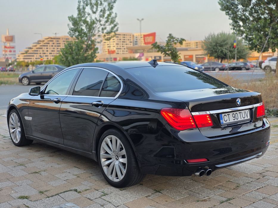 BMW 730d 245cp cesuri digitale