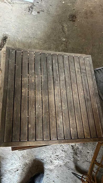 Плотове за маси на ниски цени