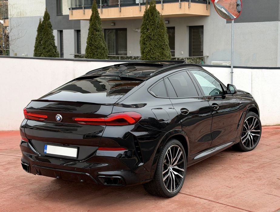 BMW X6 G06 M50i 530 hp 2020/11 110k km SkyLounge Bowrs&Wilkins