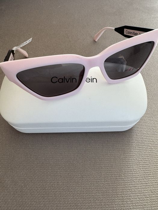 Ochelari calvin klein soare