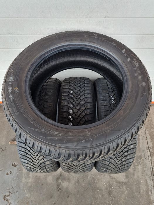 Зимни гуми 4 броя FALKEN EuroWinter HS01 Suv 215 60 R17 дот 3221