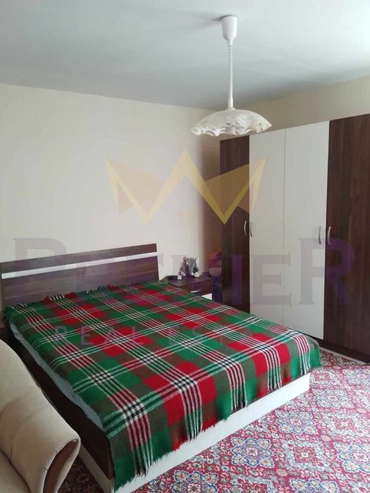 Къща в Варна, област-с.Караманите