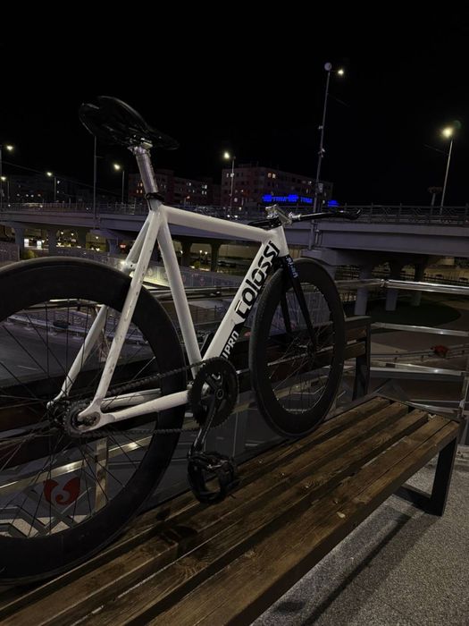 Colossi low pro