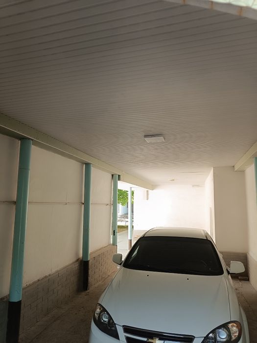 Uchaska 6 sotiqli sotiladi yaxwi maxalla kokcha oqtepa