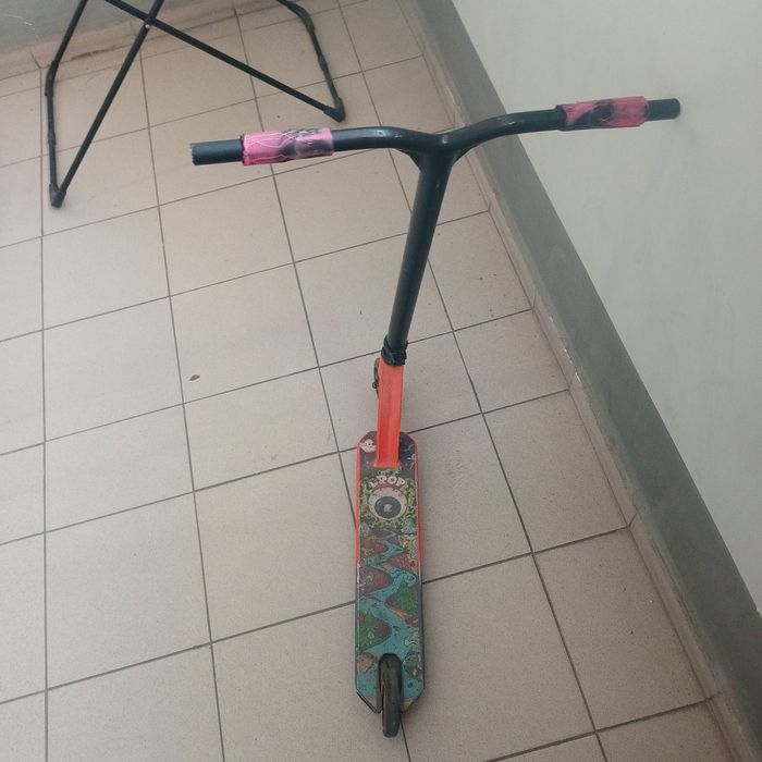 Продам отличный самокат