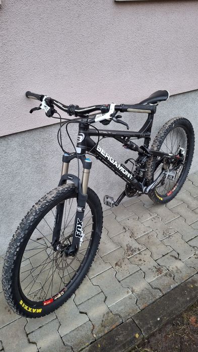 Bicicleta full suspension Bergamont